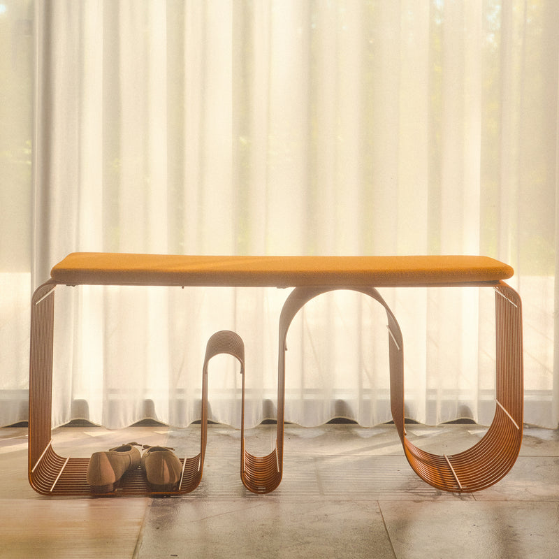 AYTM - Curva Bank | amber