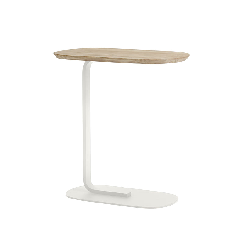 Muuto - Relate Side Table | 60,5 cm / Eiche/weiß
