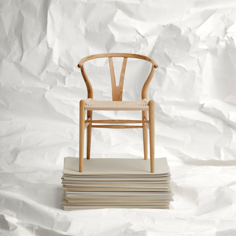 Carl Hansen - CH24 Wishbone Chair, schwarzes Geflecht