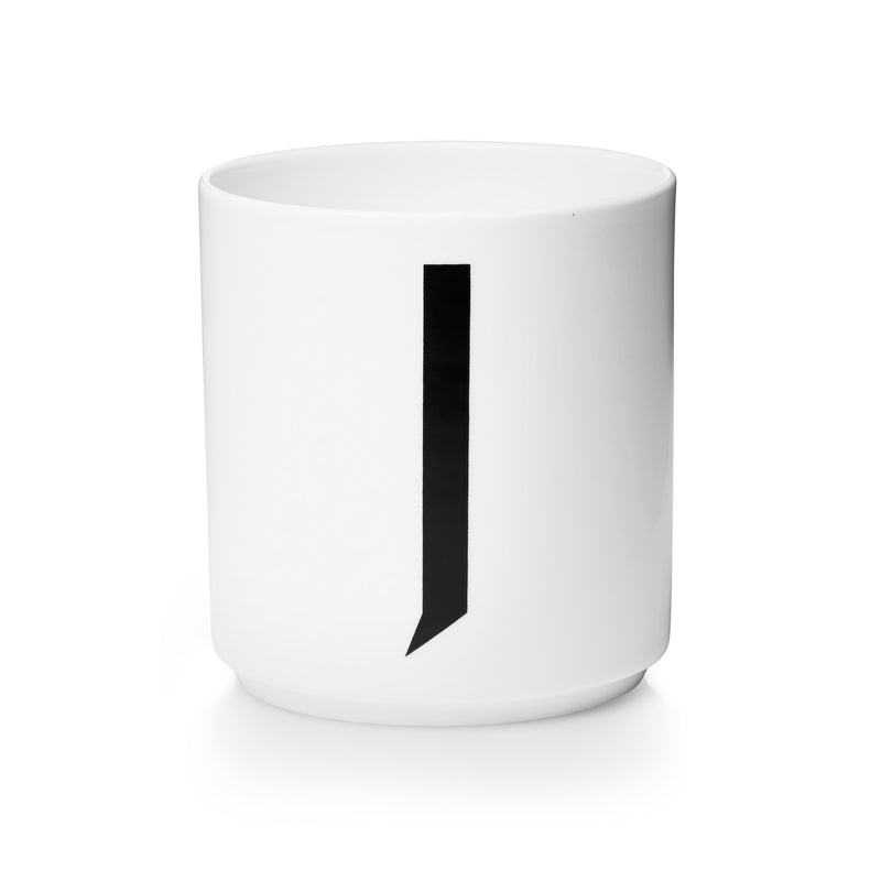 Design Letters - AJ Porzellan Becher | J / weiß
