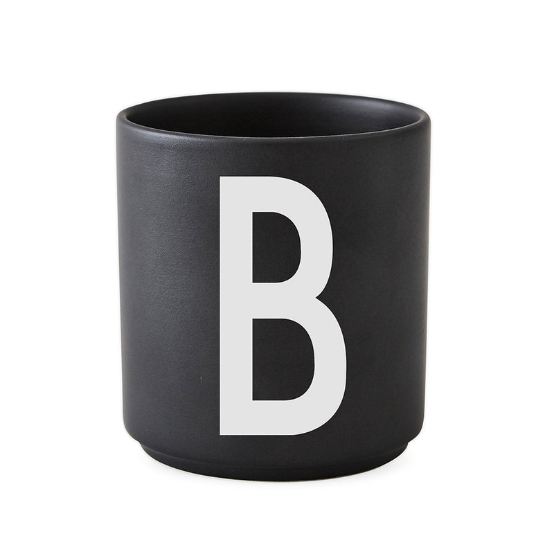 Design Letters - AJ Porzellan Becher | B / schwarz