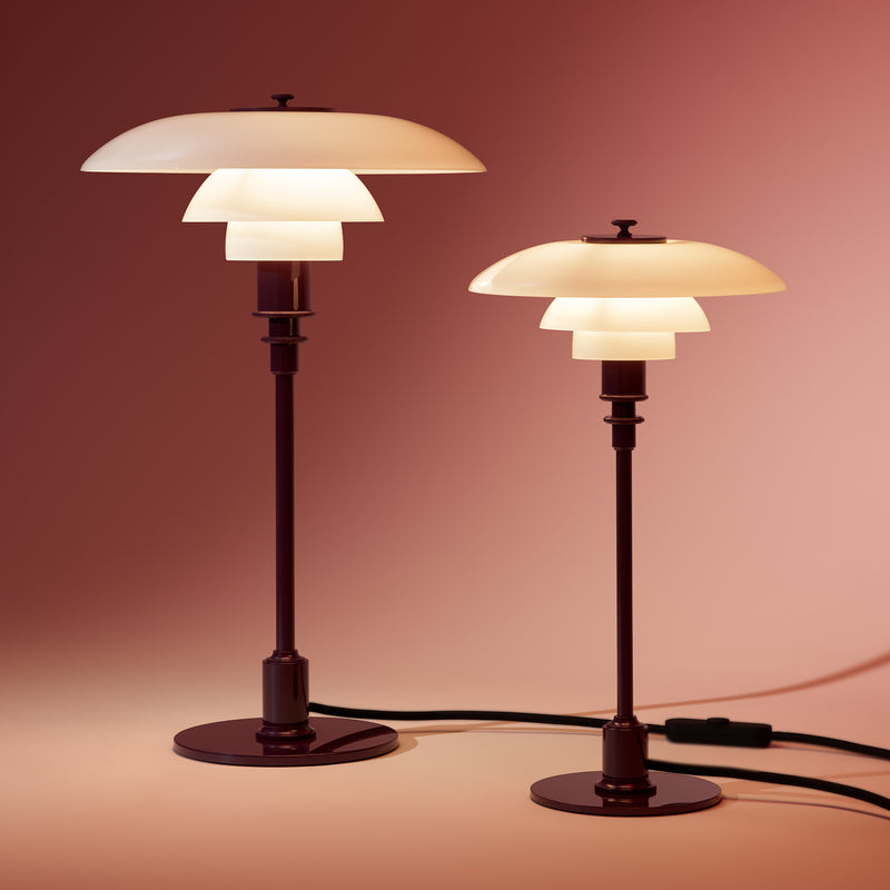Louis Poulsen - PH 3/2 Tischleuchte | glossy burgundy