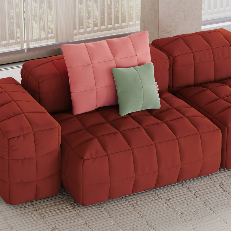 OUT Objekte unserer Tage - Henn Sofa 01